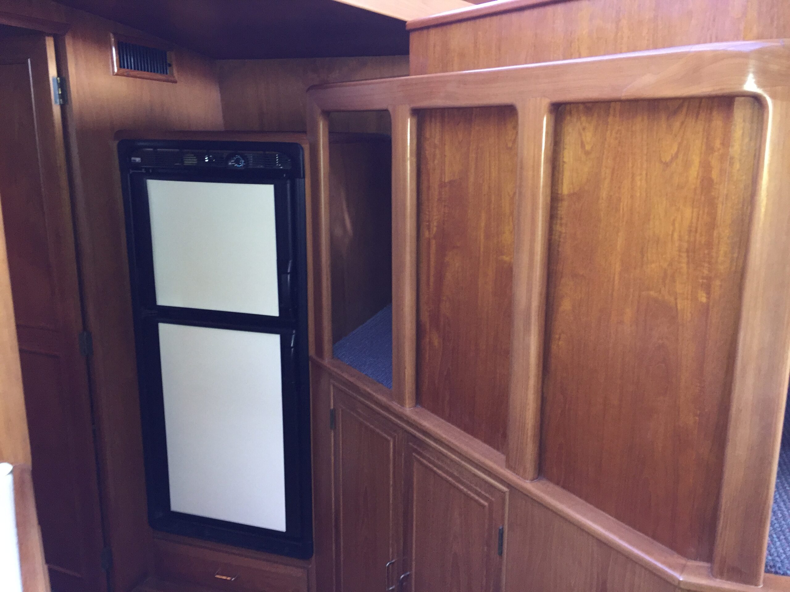 1988 48′ Camargue Yacht Fisher