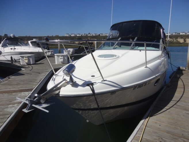 2007 26′ Maxum 2600 Express Cruiser w Bow Thruster, Trailer