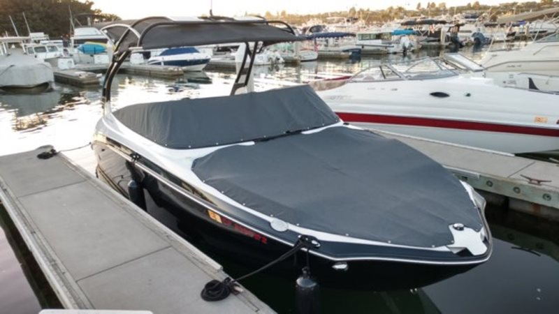 2017 24′ 242 LIMITED SE Sport Boat w Trailer