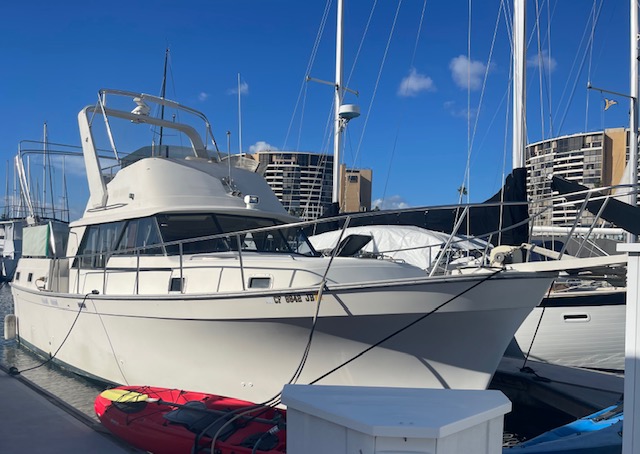 1988 36′ Mainship Aft Cabin