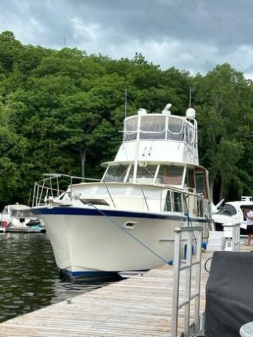 1972 48′ Hatteras Yacht Fisherman