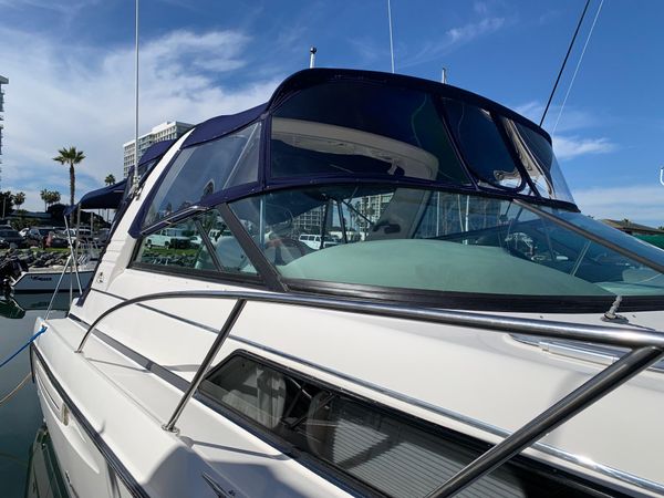 1998 40′ Bayliner Avanti 4085