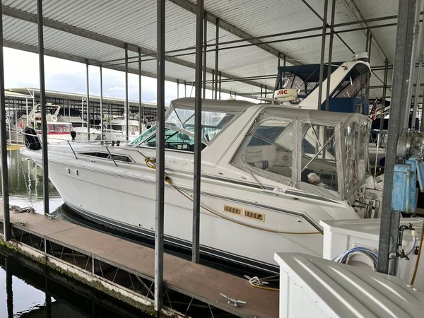 1991 35′ Sea Ray 350 Sundancer