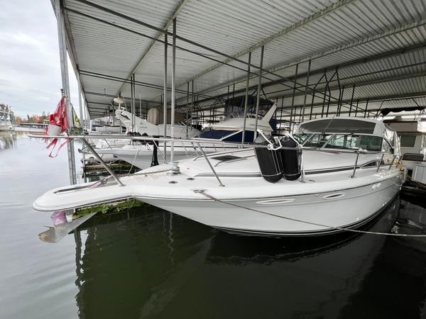 1991 35′ Sea Ray 350 Sundancer