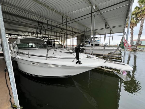 1991 35′ Sea Ray 350 Sundancer