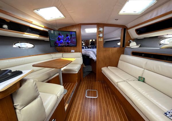 1990 33′ Tiara Yachts 3300 Open