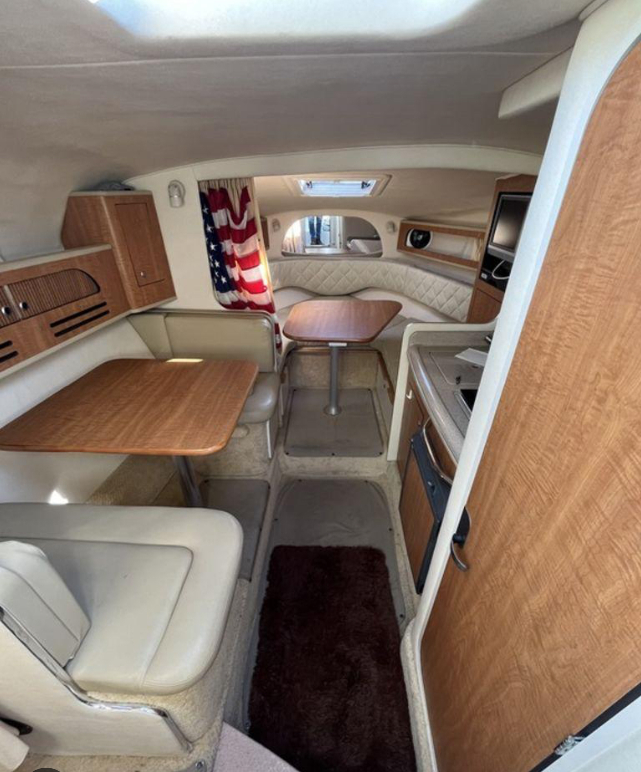 2006 31′ SEA RAY Sundancer