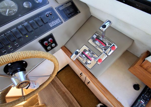 1996 40′ Bayliner 4087