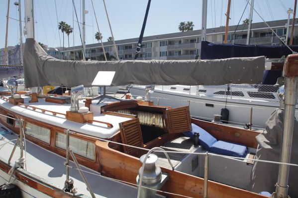 1968 40′ Cheoy Lee Offshore 40