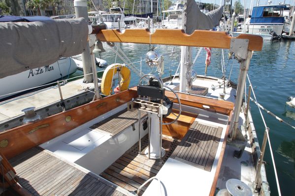 1968 40′ Cheoy Lee Offshore 40