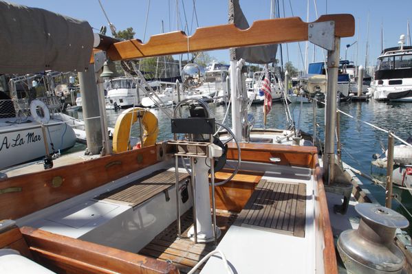 1968 40′ Cheoy Lee Offshore 40