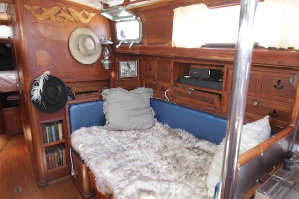 1968 40′ Cheoy Lee Offshore 40