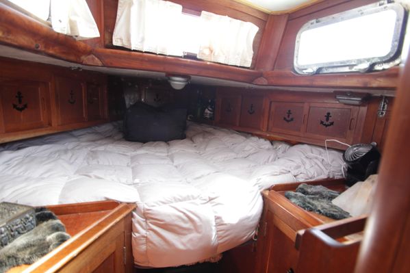 1968 40′ Cheoy Lee Offshore 40