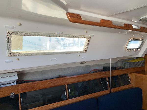 1986 31′ Hunter 31
