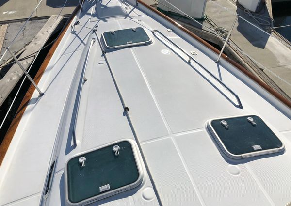 2001 41′ Beneteau 411