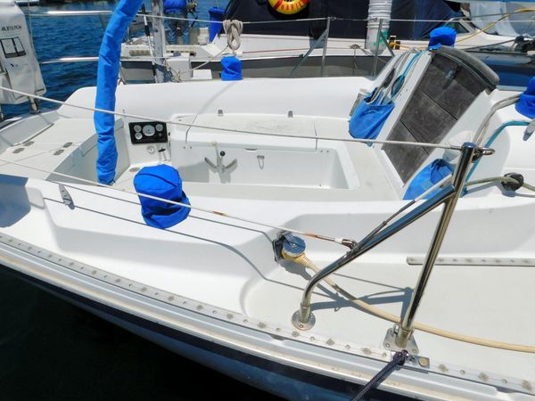 1985 30′ Ericson 30 Plus