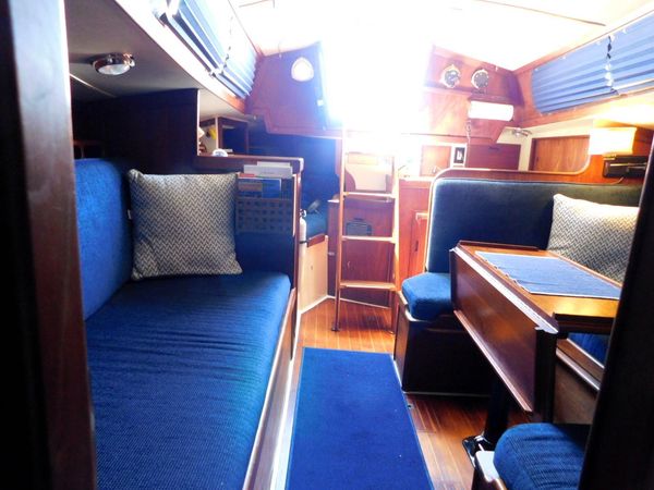 1985 30′ Ericson 30 Plus