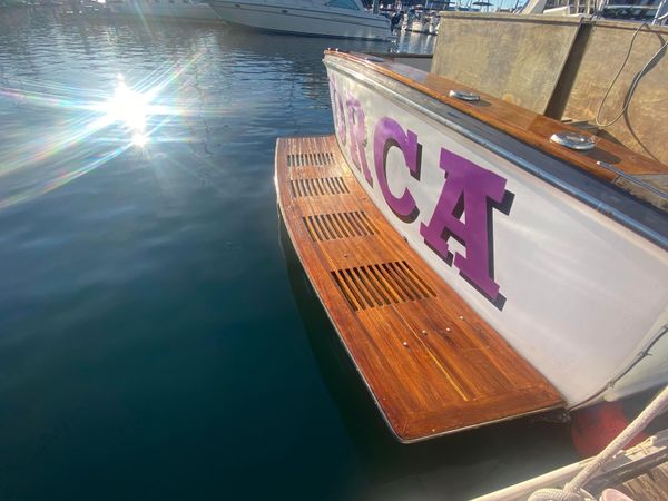 1970 45′ Matthews 45 Sportfish