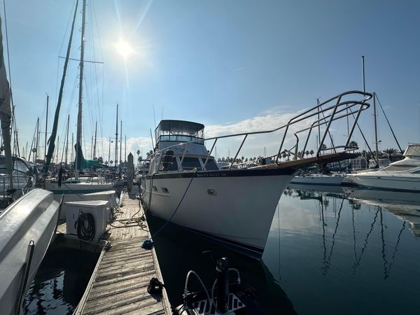 1970 45′ Matthews 45 Sportfish