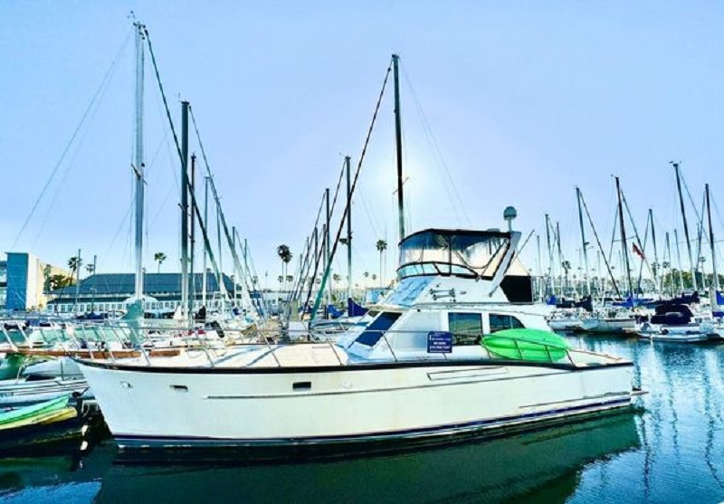 1970 45′ Matthews 45 Sportfish
