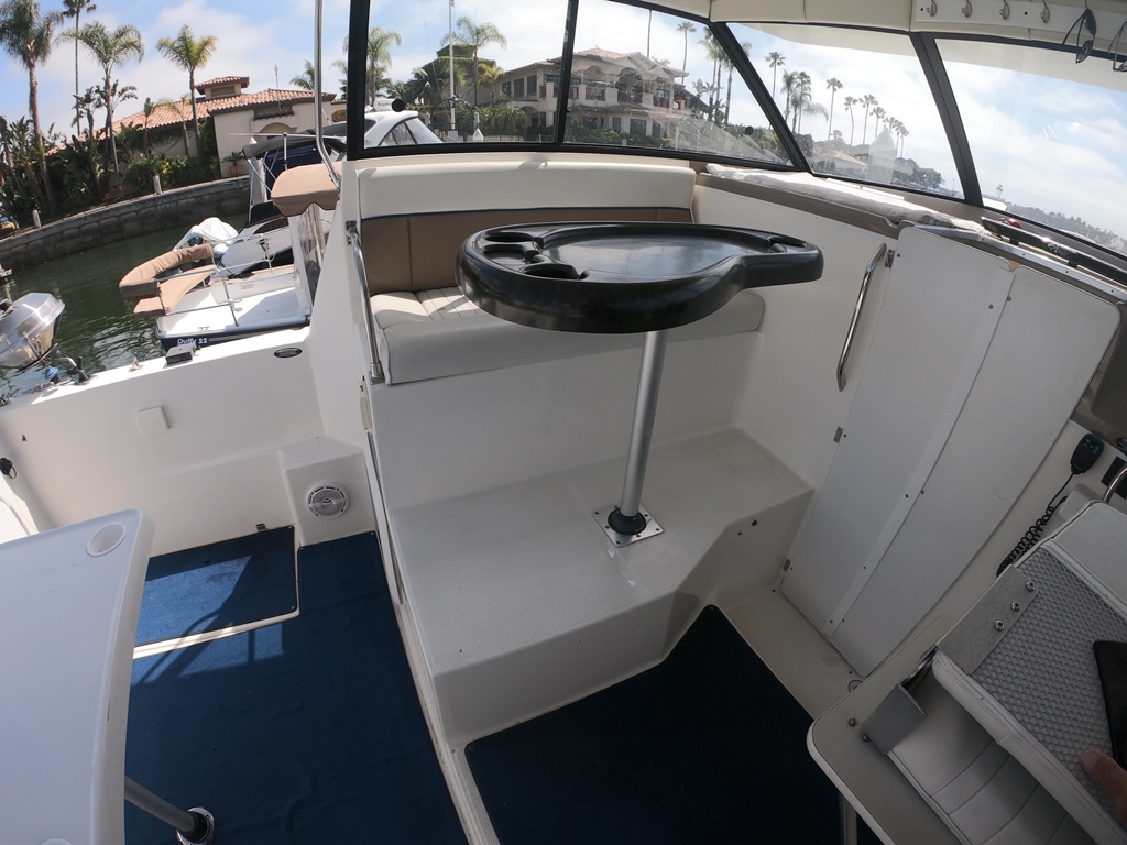 2005 28′ Bayliner 2859 Classic