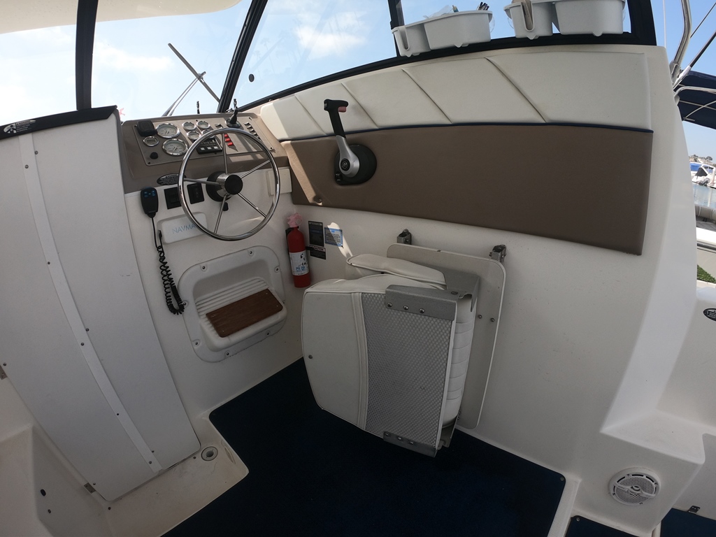 2005 28′ Bayliner 2859 Classic