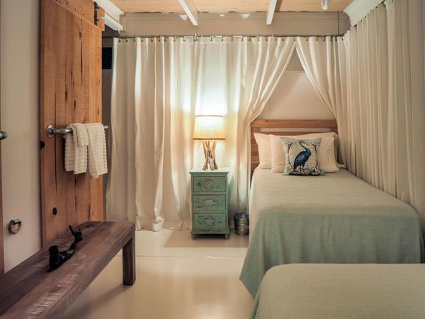 2012 48′ Houseboat Custom Floating Home