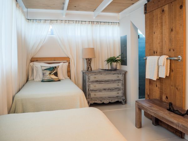 2012 48′ Houseboat Custom Floating Home