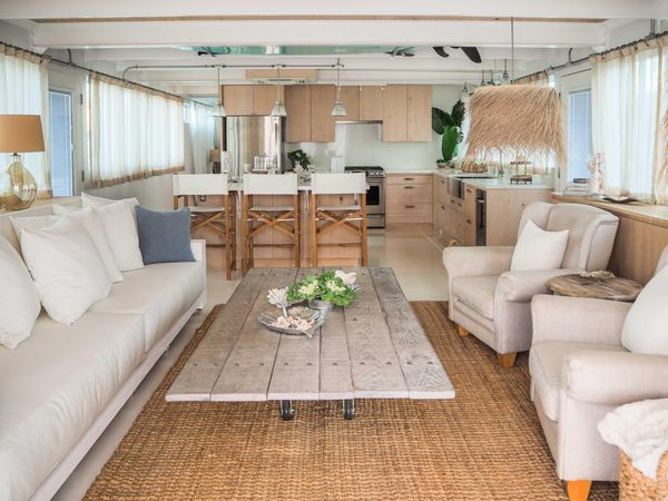 2012 48′ Houseboat Custom Floating Home