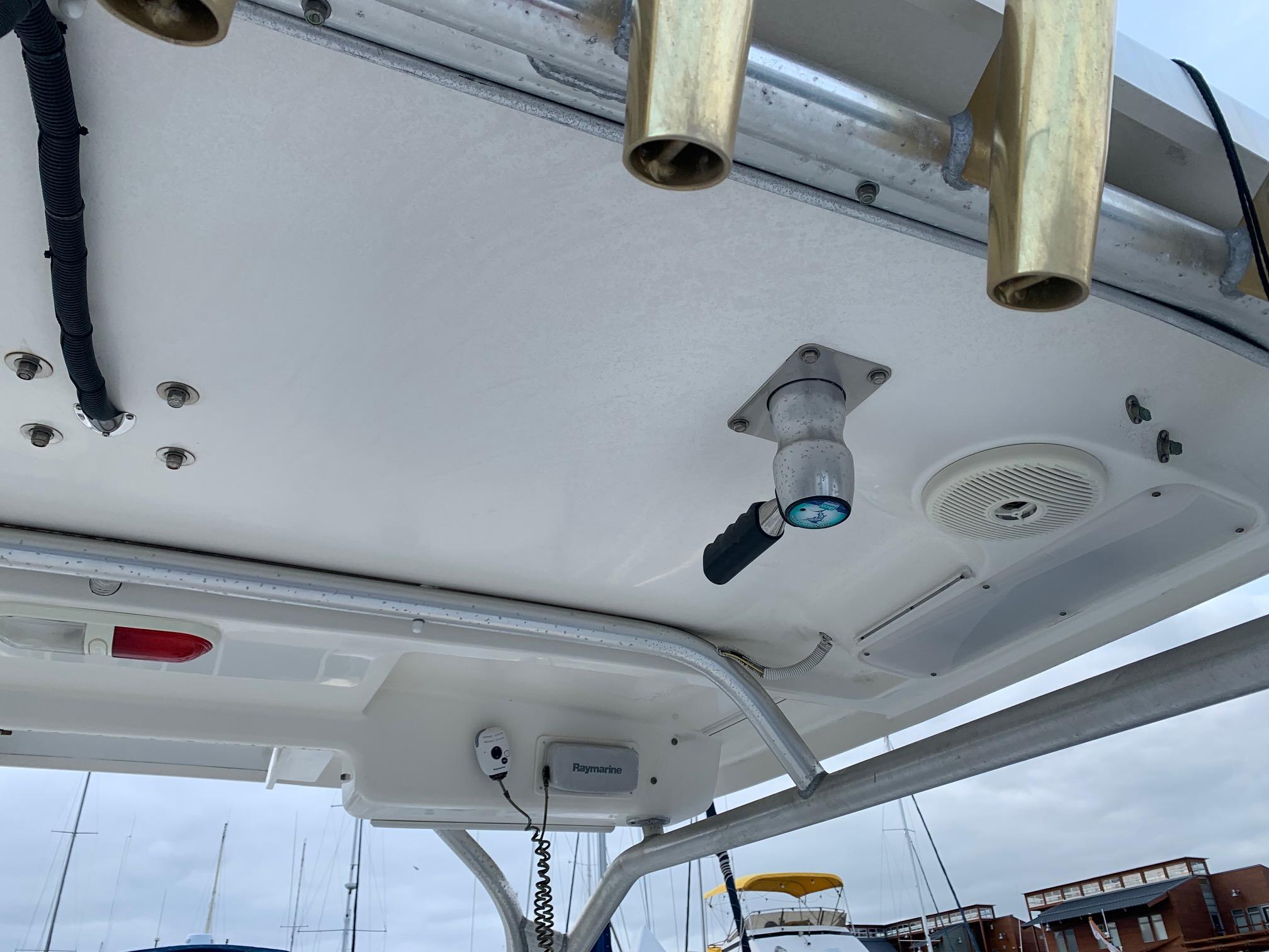 2009 30′ Seaswirl Striper 2901 Walkaround O/B