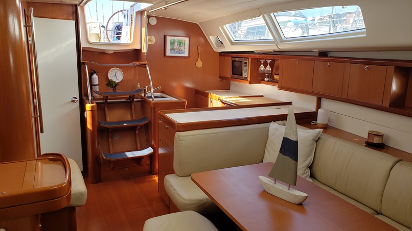 2008 46′ Beneteau