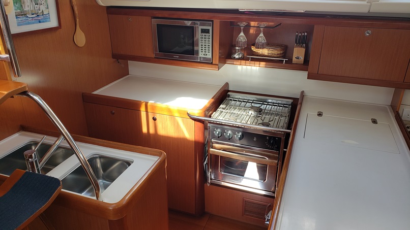 2008 46′ Beneteau