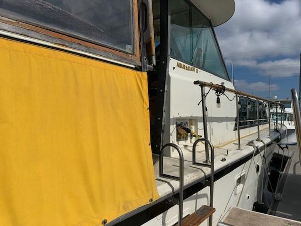 1979 43′  Hatteras 43 Double Cabin