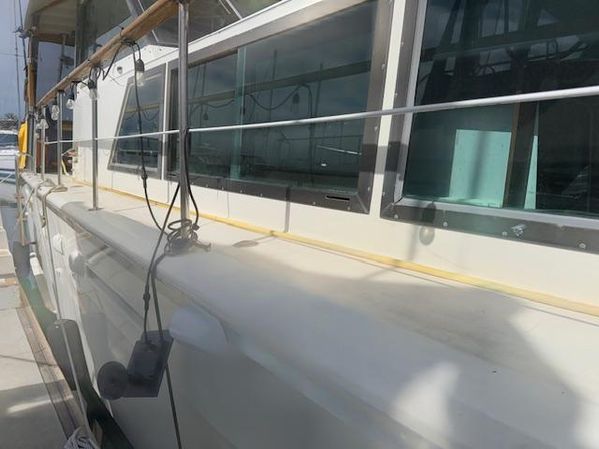 1979 43′  Hatteras 43 Double Cabin