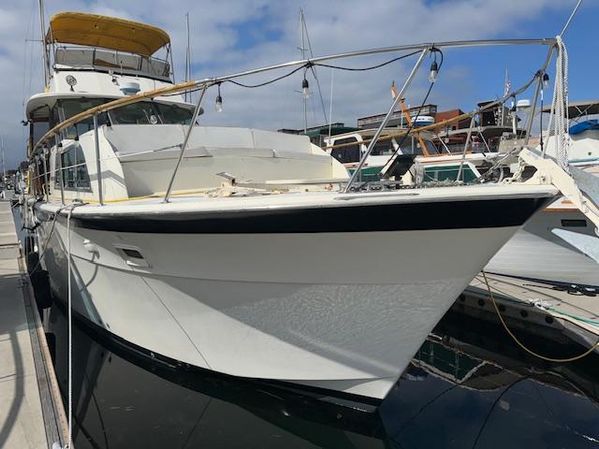 1979 43′  Hatteras 43 Double Cabin