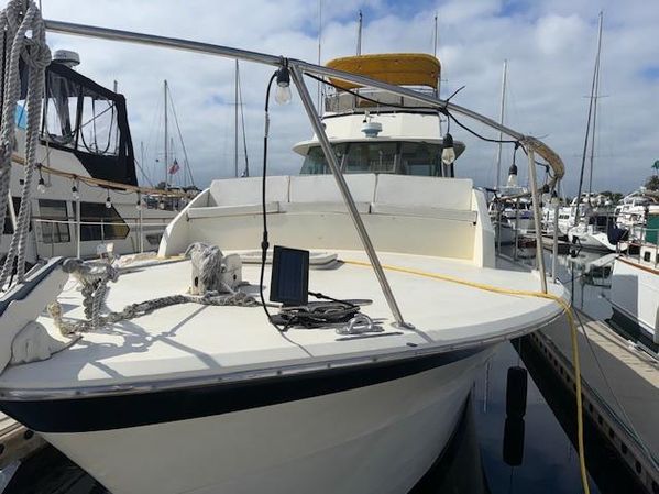 1979 43′  Hatteras 43 Double Cabin