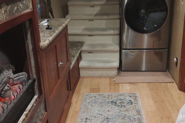 1995 58′ Chris-Craft Tri-cabin Constellation