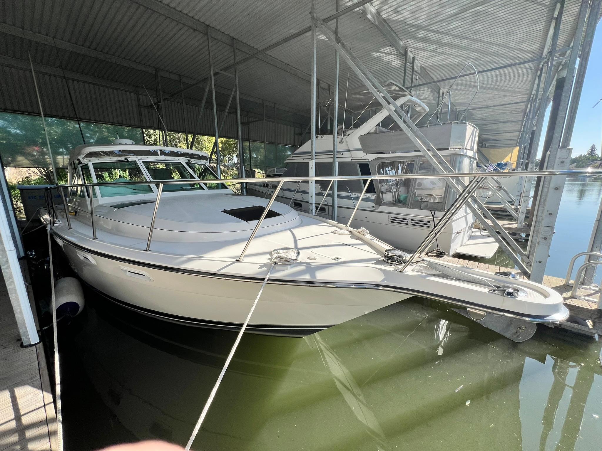 1996 31′ Tiara Yachts 310 Open Pursuit