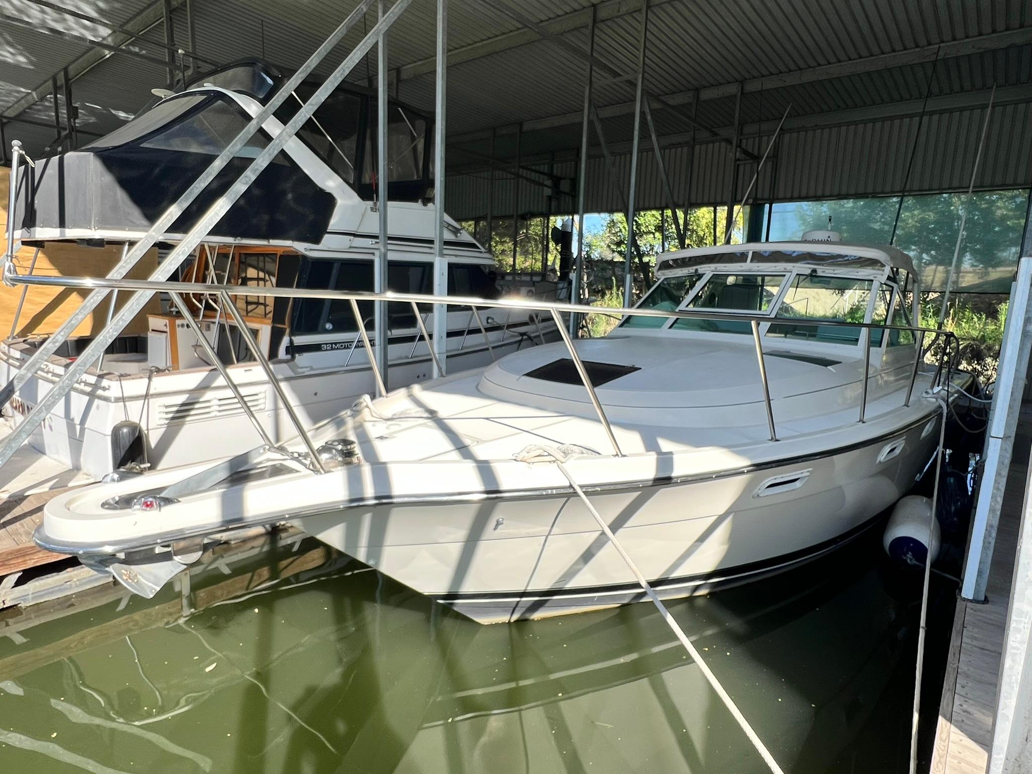 1996 31′ Tiara Yachts 310 Open Pursuit