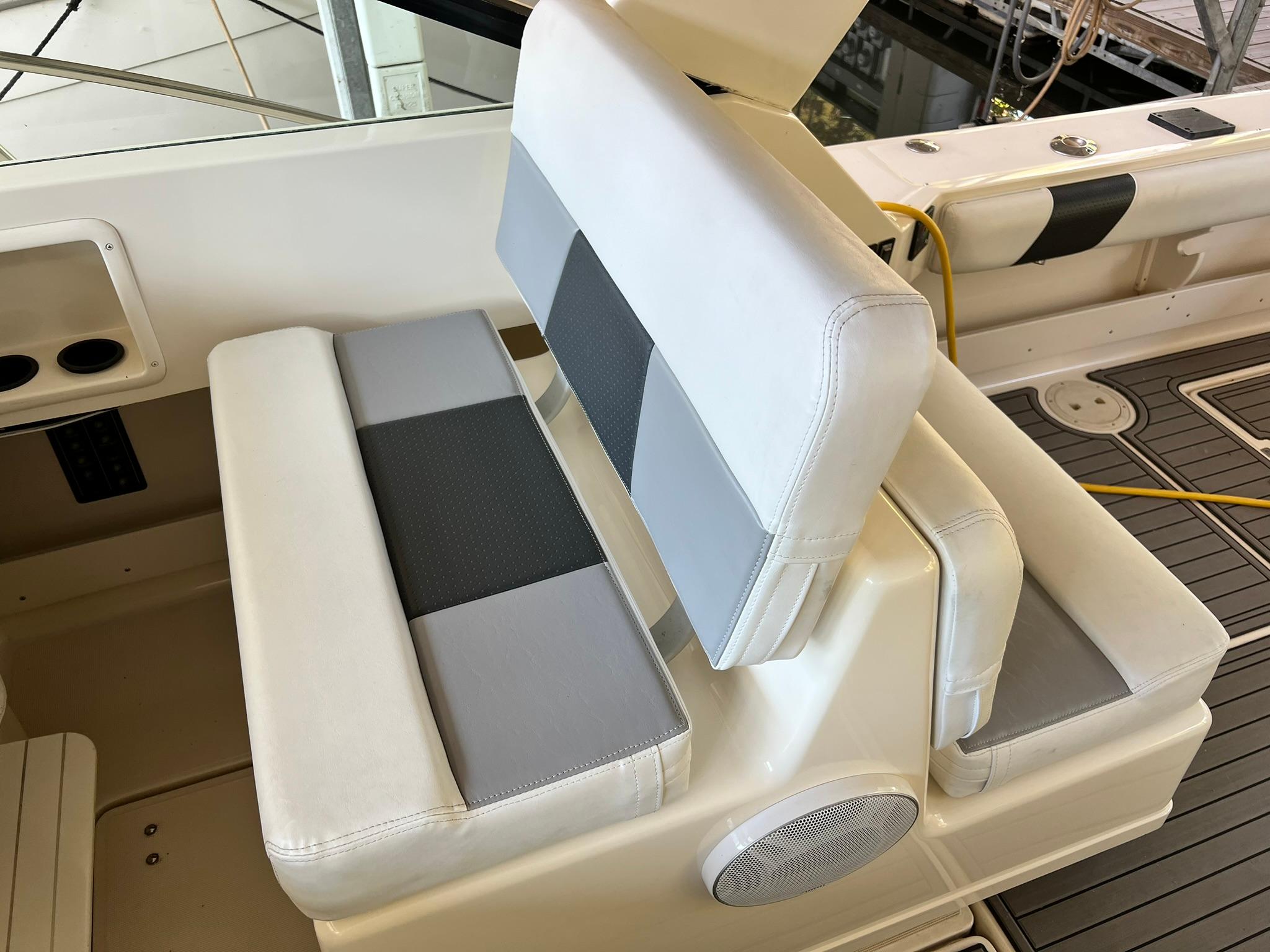 1996 31′ Tiara Yachts 310 Open Pursuit