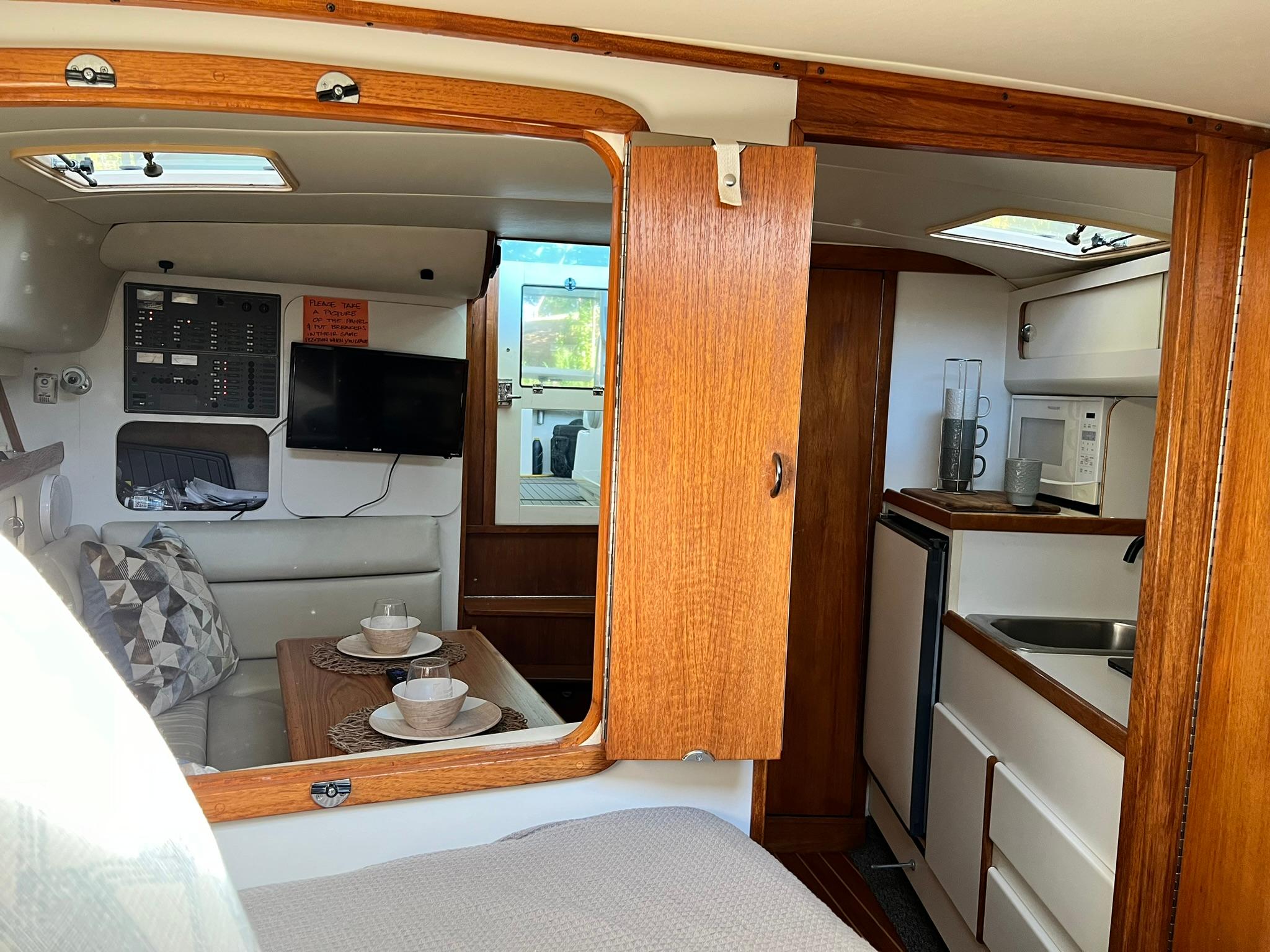 1996 31′ Tiara Yachts 310 Open Pursuit