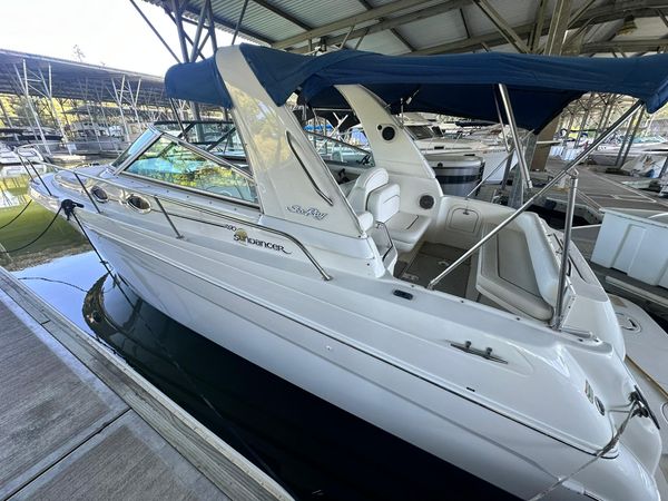 2001 29′ Sea Ray 290 Sundancer