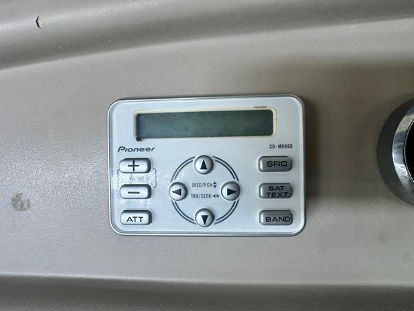 2001 29′ Sea Ray 290 Sundancer