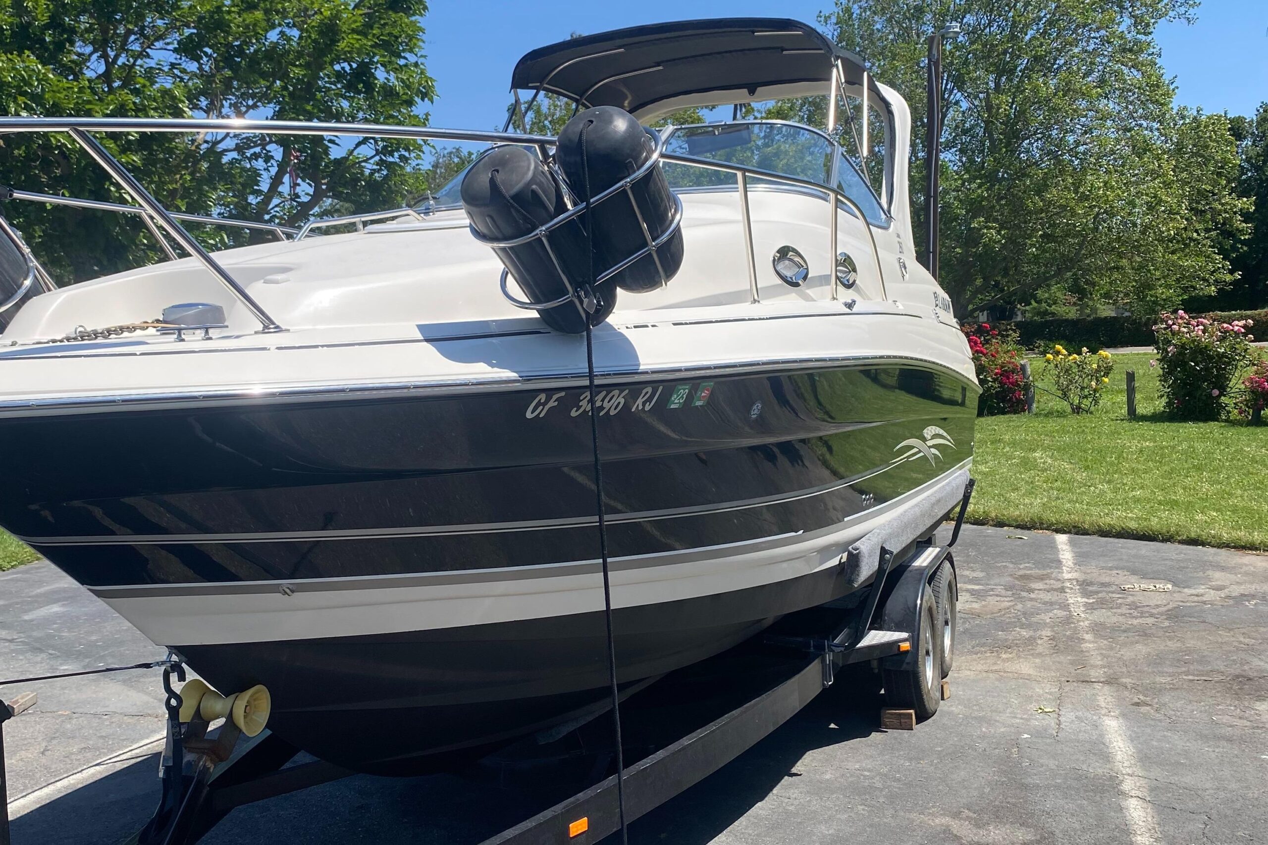 2008 26′ Larson Cabrio 260