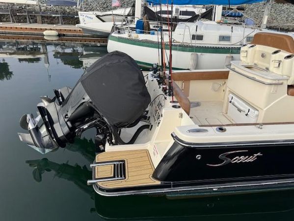 2023 26′ Scout 255 LXF