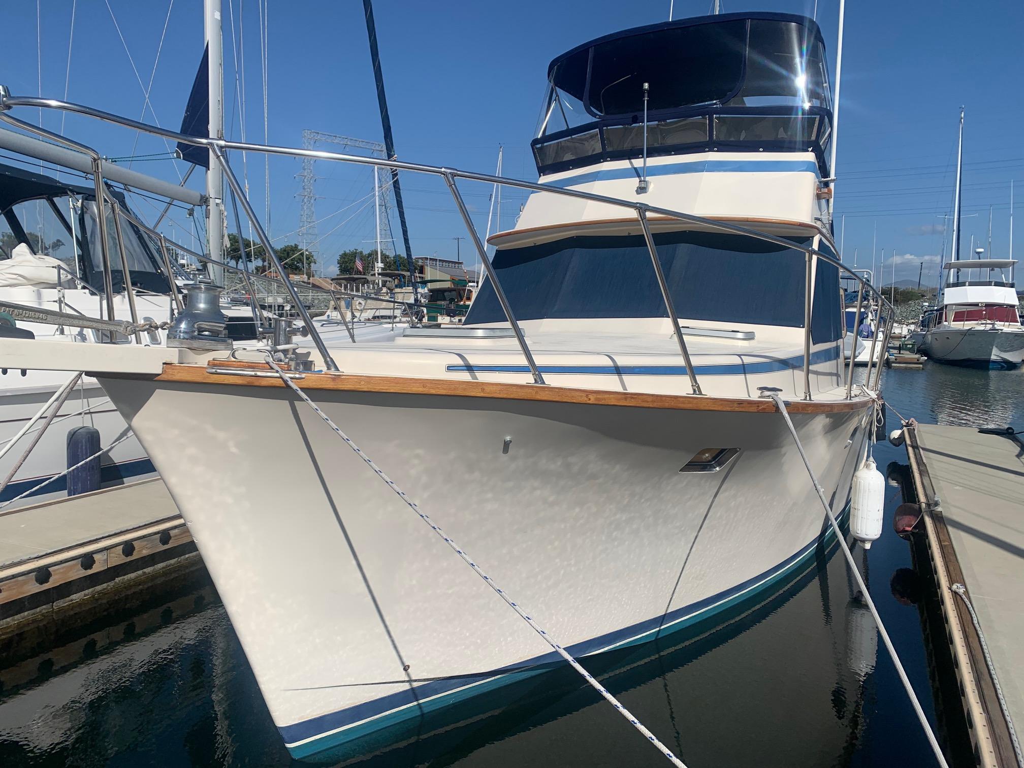 1985 37′ Ventura Sport Fisher