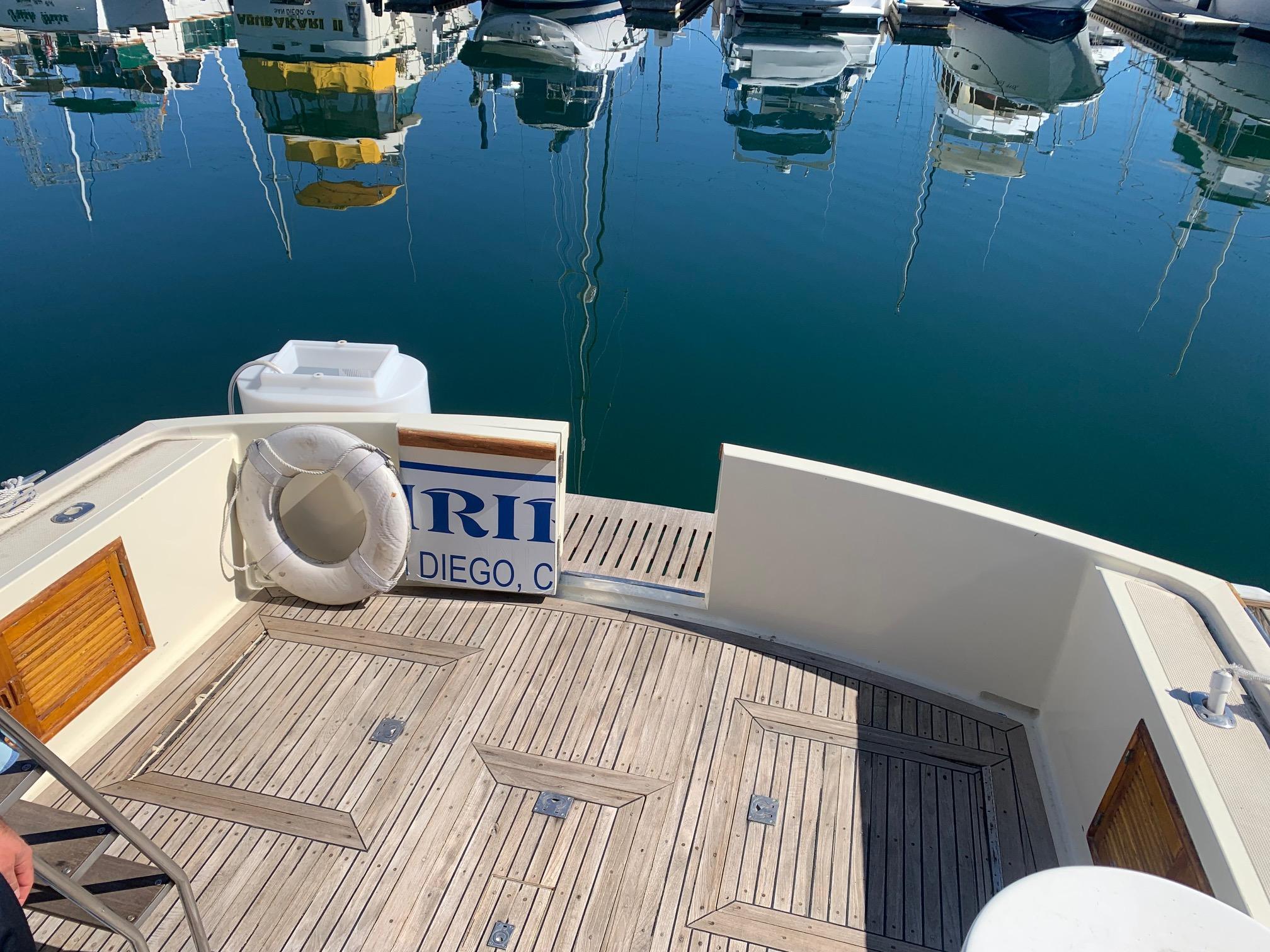 1985 37′ Ventura Sport Fisher