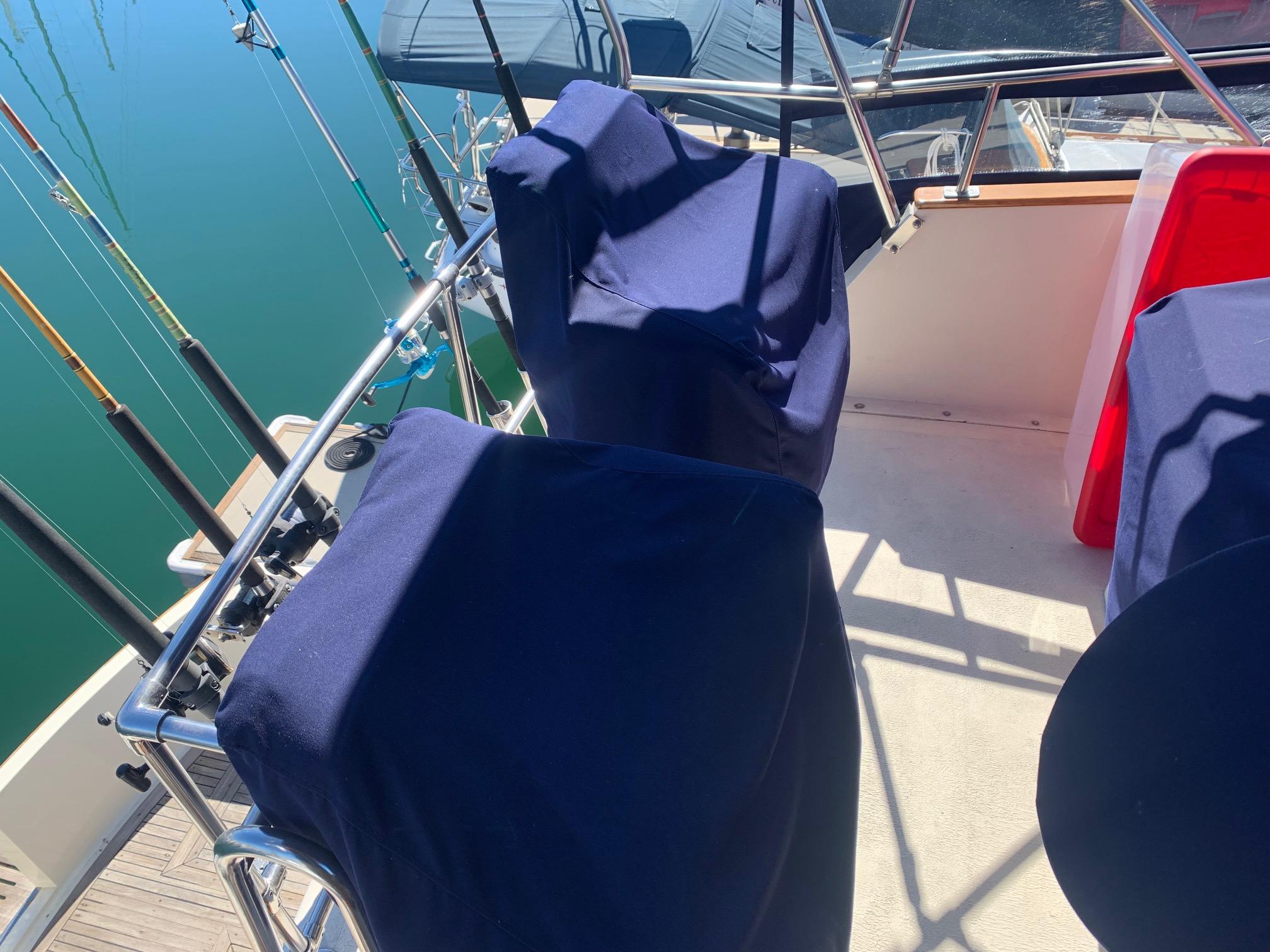 1985 37′ Ventura Sport Fisher