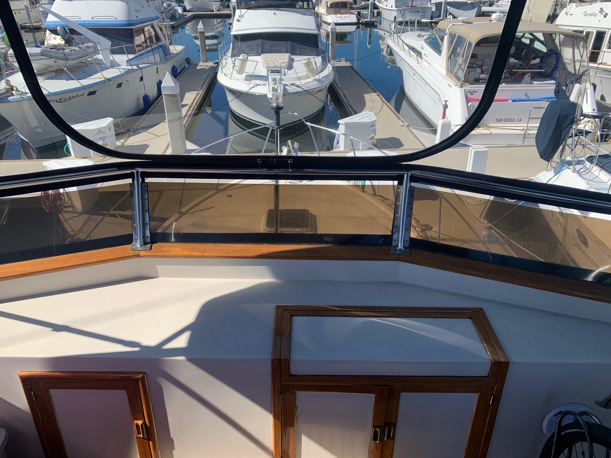 1985 37′ Ventura Sport Fisher