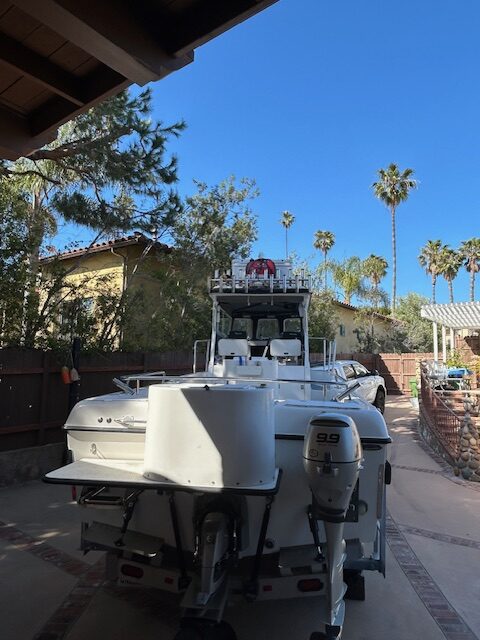 2016 Davidson 25’ Bahia